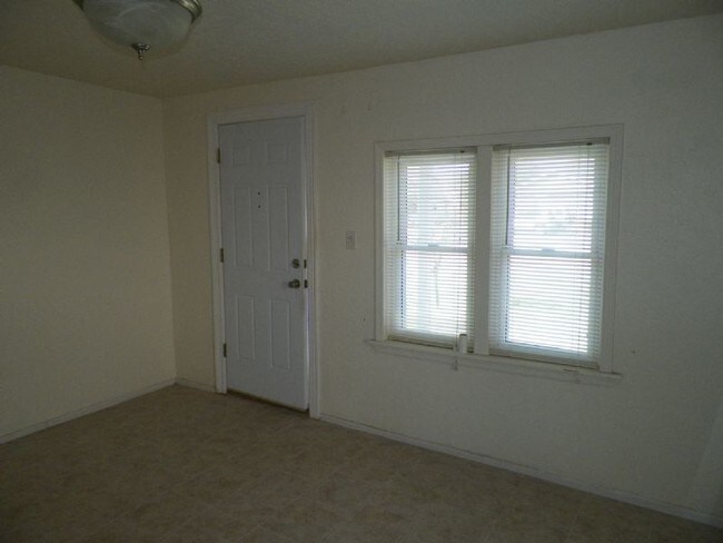 Foto del edificio - 2508 SW A Ave