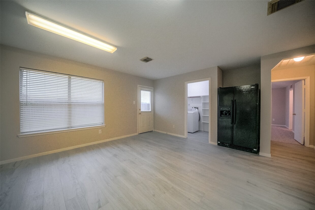 Foto principal - 3106 Centennial Village Dr