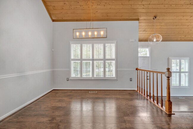 Foto del edificio - 2224 Cherry Leaf Ln