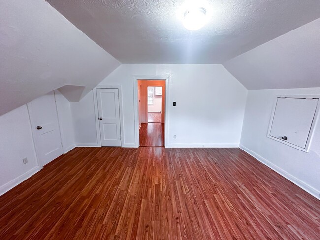 Foto del edificio - 1142 Lyle St