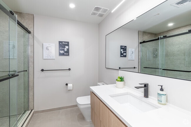 Studio - 501SF - Bathroom - The Brit Apartments