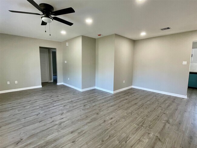 Foto del edificio - 4600 39th St E