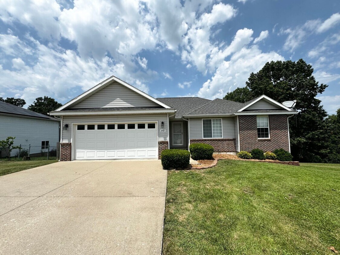 Foto principal - 147 Kale Ct