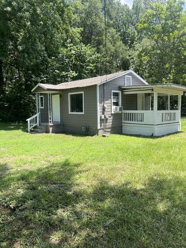 Foto principal - 1107 S Rd