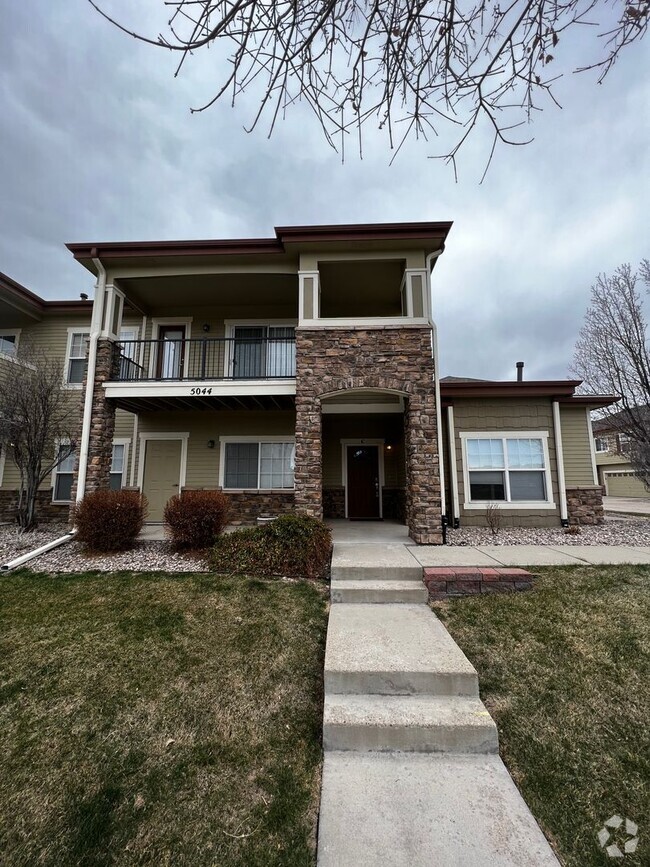 Building Photo - 5044 Cinquefoil Ln