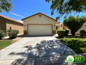 Building Photo - 951 S Tucana Ln