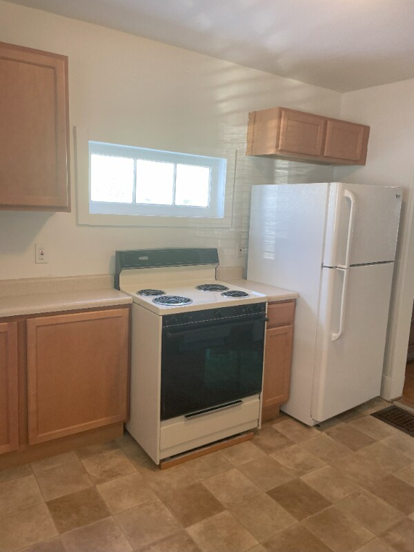 Foto del edificio - 523 N Huron St