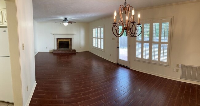 Photo - 3/2 Available for Rent in Summertree of Madison! House