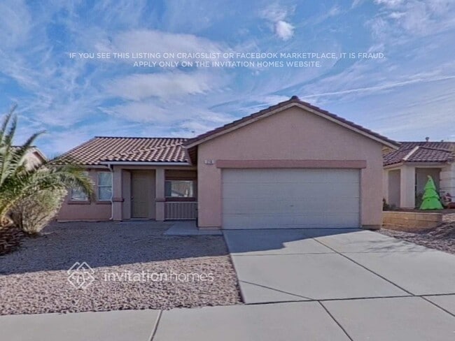 Building Photo - 216 Lynbrook St