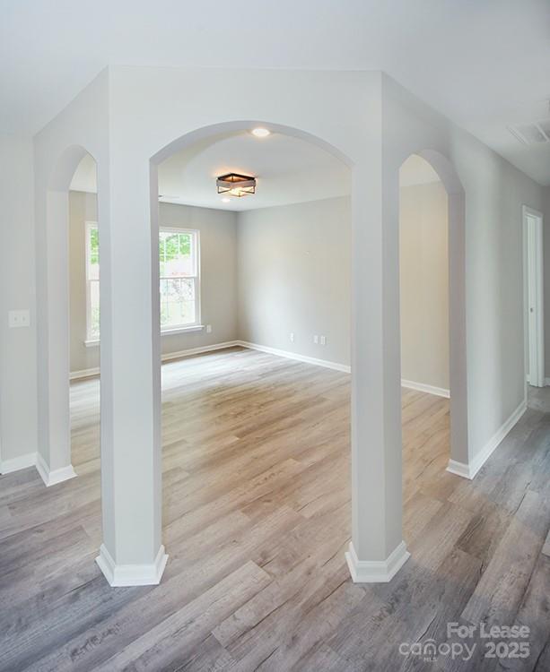 Building Photo - 129 Bosburg Dr