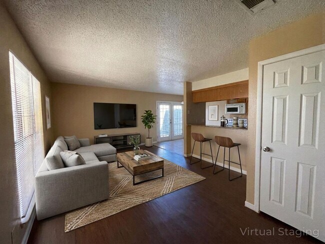 Foto del edificio - 1102 Covey Ln