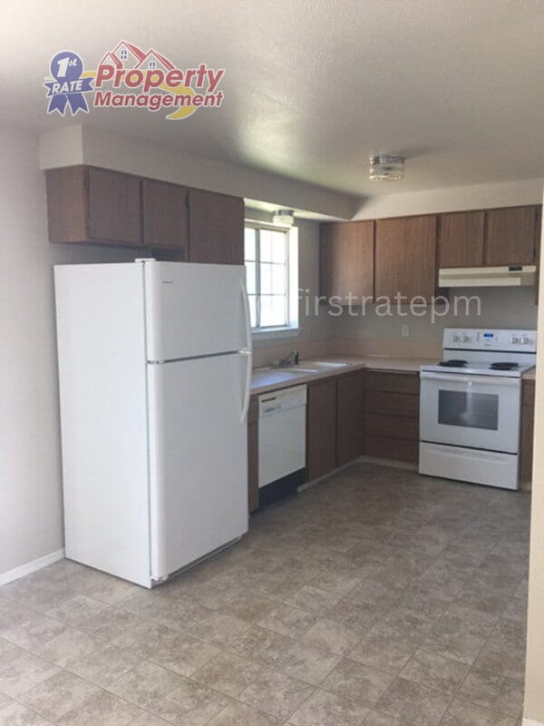 Building Photo - 3219 Rose Hill St