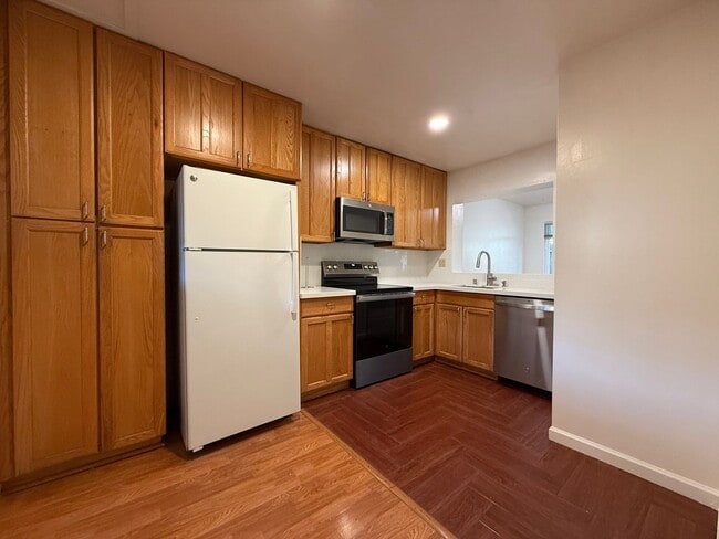 Building Photo - 4794 Raspberry Pl