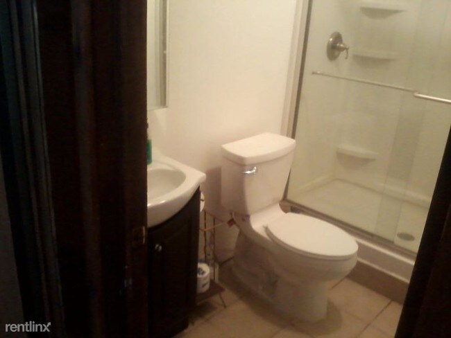 Foto del edificio - 2 br, 1 bath House - 1909 Garey Road