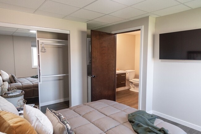 Interior Photo - bantr Chilton