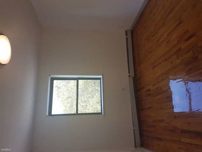 Building Photo - 2 br, 1 bath  - 495 Dekalb Ave