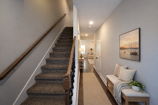Foto del edificio - $250 OFF Move In Special! - Modern 3 Bedroom Townhome in Prime Location