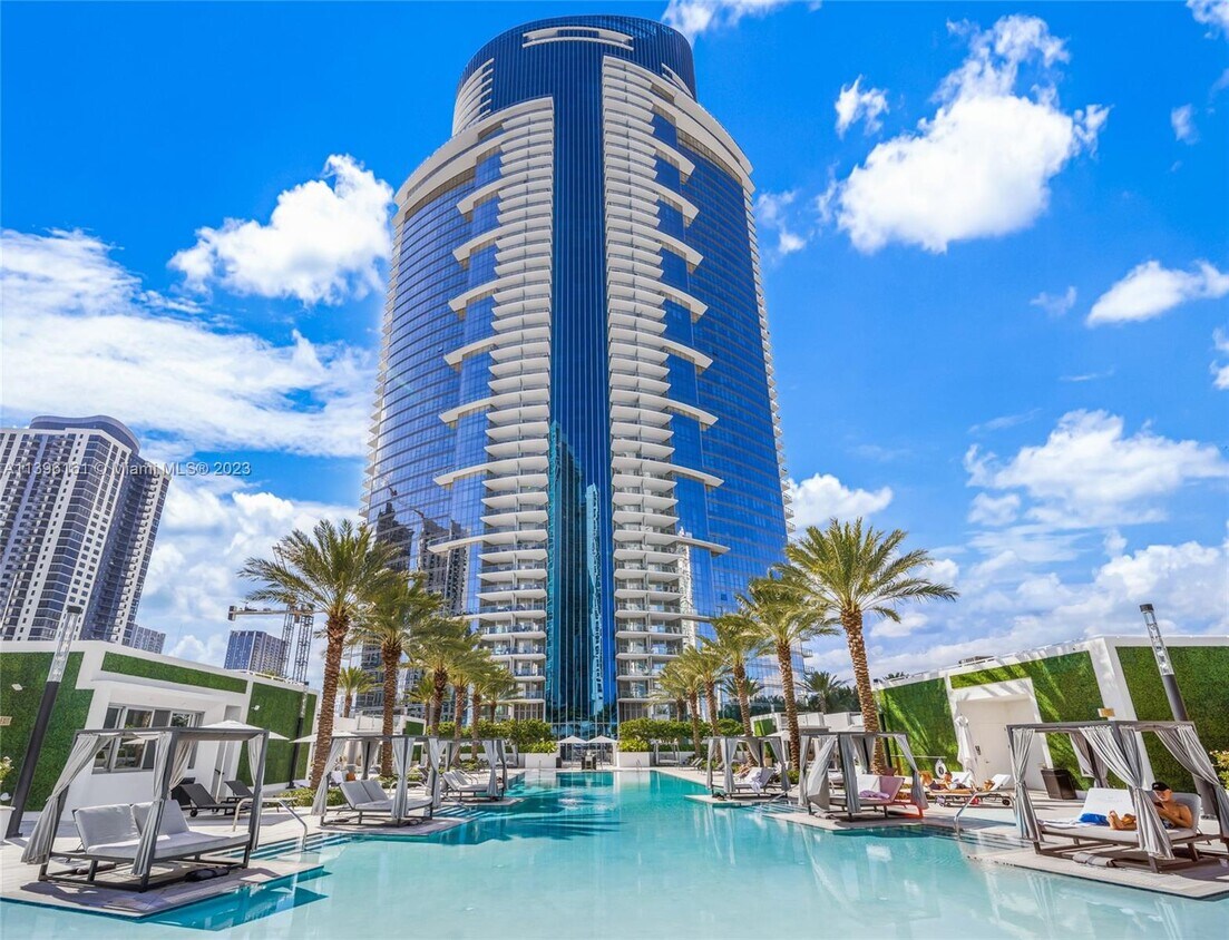 851 NE 1st Ave Unit 204, Miami, FL 33132 Condo for Rent in Miami, FL