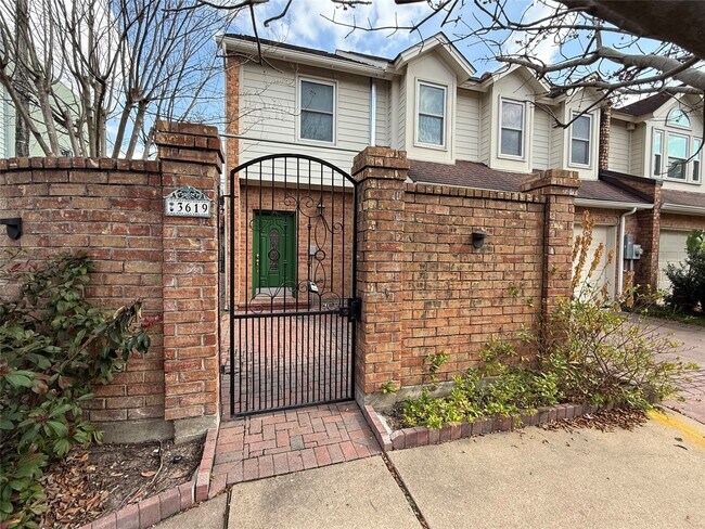 Foto del edificio - 3619 Mulberry St