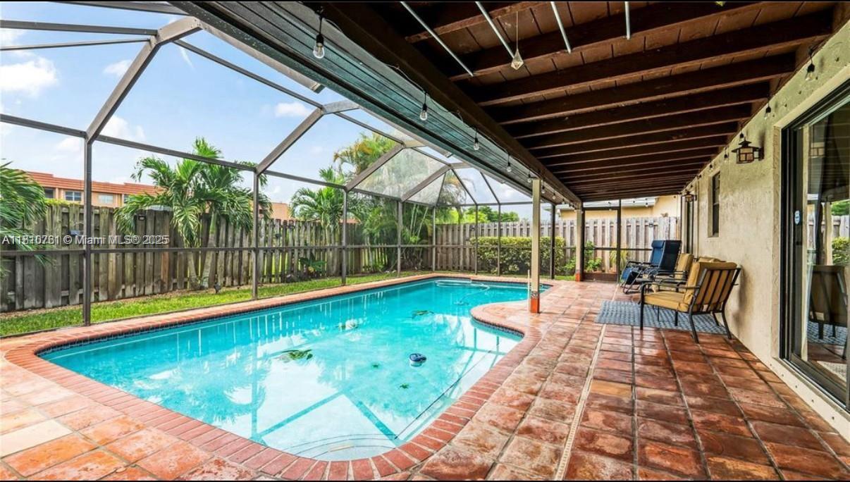 Foto principal - 9510 NW 31st Pl