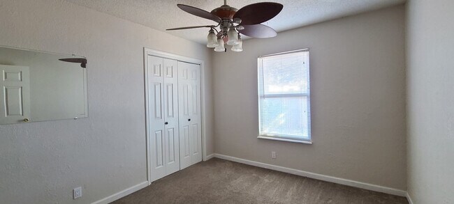 Foto del edificio - 3802 Fairgreen Ct
