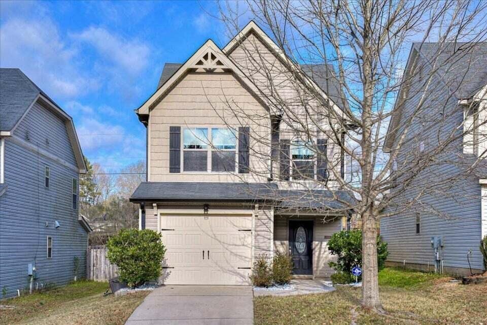 Primary Photo - 1120 Sierra Ln
