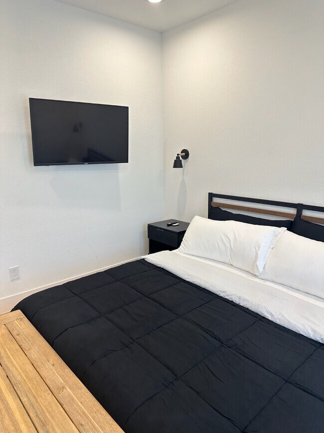 Foto del edificio - 5774 Heron Dr