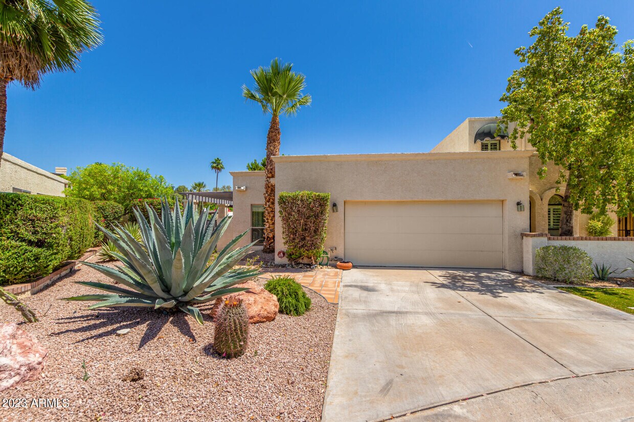 4718 E Ardmore Rd, Phoenix, AZ 85044 Townhome Rentals in Phoenix AZ