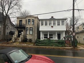 Building Photo - 9 Lincoln St