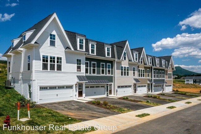 Foto del edificio - 3 br, 2.5 bath House - 3225 Marion Square