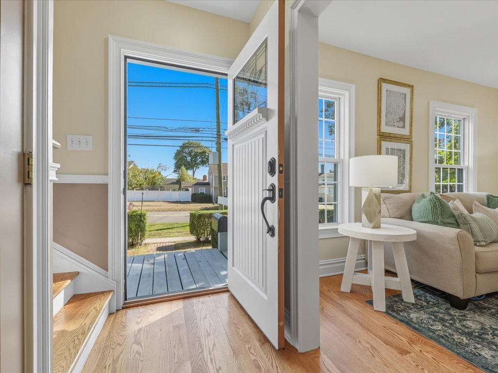 Foto principal - 217 Huntington Rd