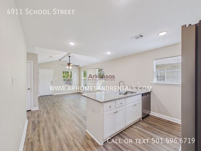 Foto del edificio - 4911 School St