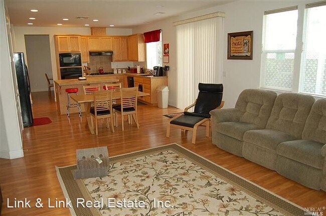 Foto del edificio - 5 br, 3 bath House - 412 Lani Court