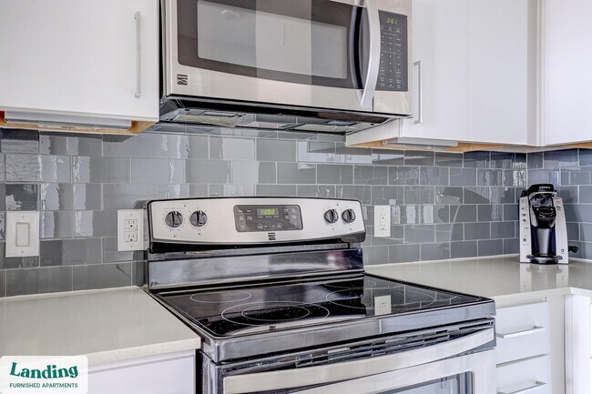 Foto del edificio - 5810 Worth Pkwy