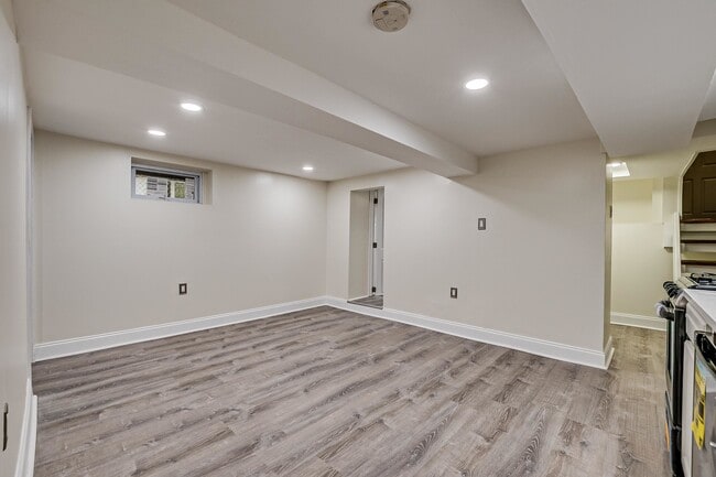 Foto del edificio - 602 Ave E