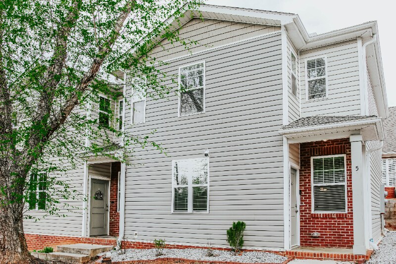 5 Huntress Dr, Greer, SC 29651 Townhome Rentals in Greer SC