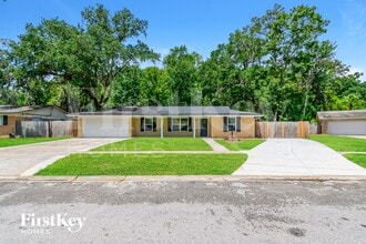 Building Photo - 1270 Arbor Cir