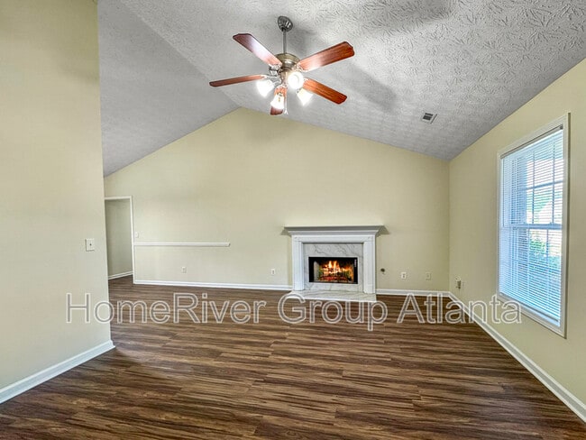 Building Photo - 406 Invector Ct