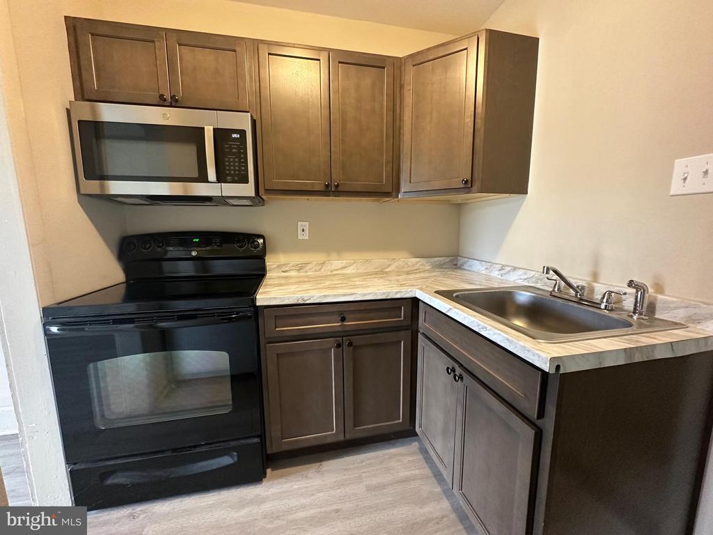 2820 S Main Rd, Vineland, NJ 08360 House Rental in Vineland, NJ