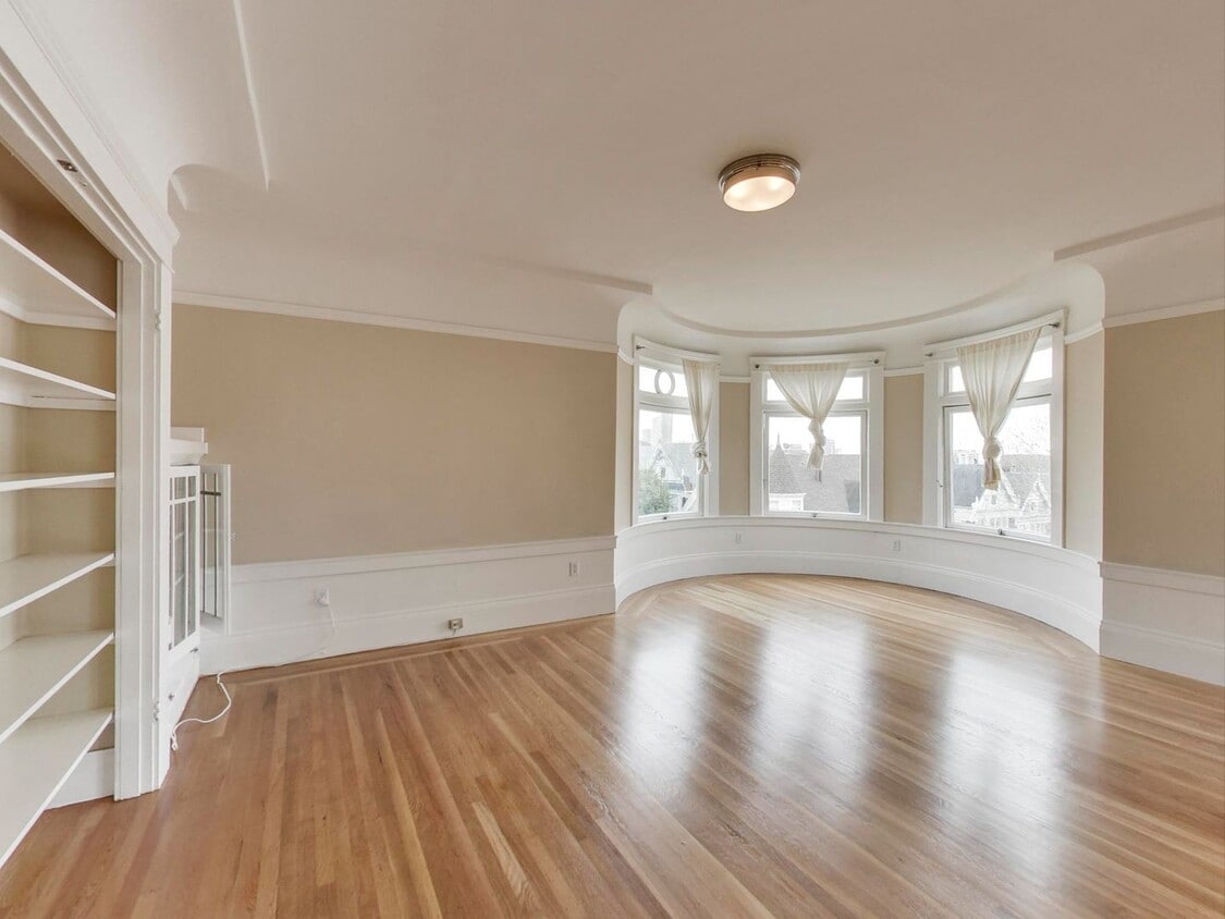 Photo - 2107 Pierce Street-8