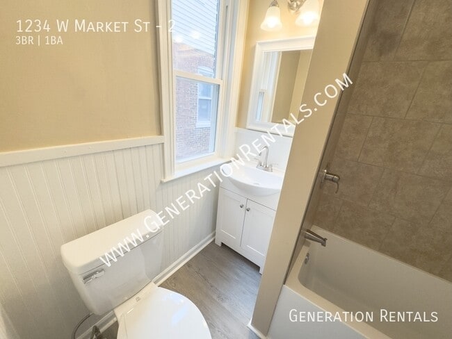 Foto del edificio - 1234 W Market St