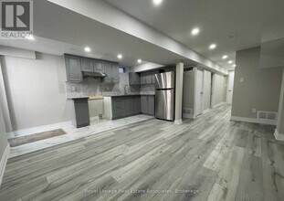 Building Photo - 6978 Tassel Crescent