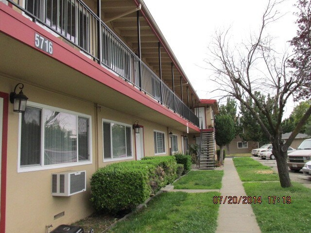 Primary Photo - 5716 42nd St