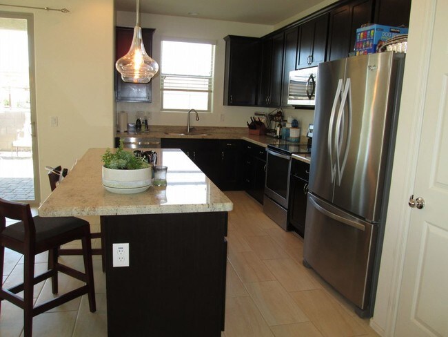 Foto del edificio - Newer Build in Lehi Crossing