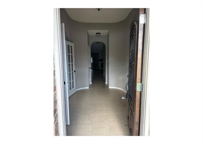 Foto del edificio - 15518 Huddleston Dr