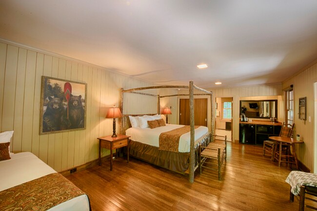 Foto del edificio - 14981 Tapoco Rd