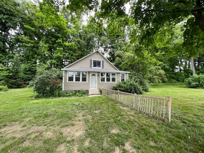 Foto principal - 180 Amherst Rd