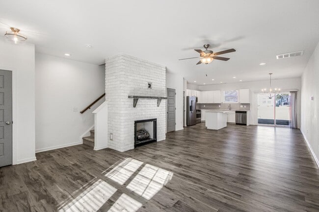 Foto del edificio - 747 Hadstock Path