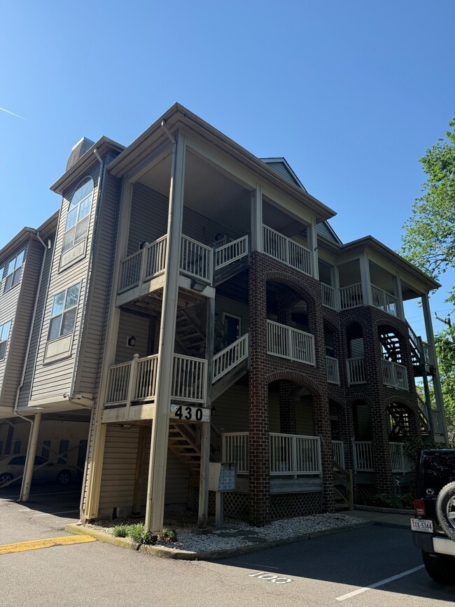 Photo - 430 Delaware Ave Townhome