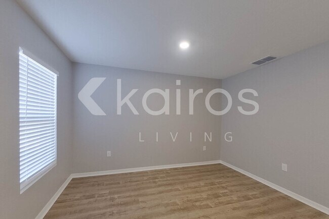 Foto del edificio - 4232 Swensson St